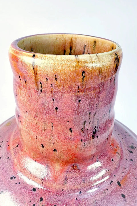 peppered rose vase